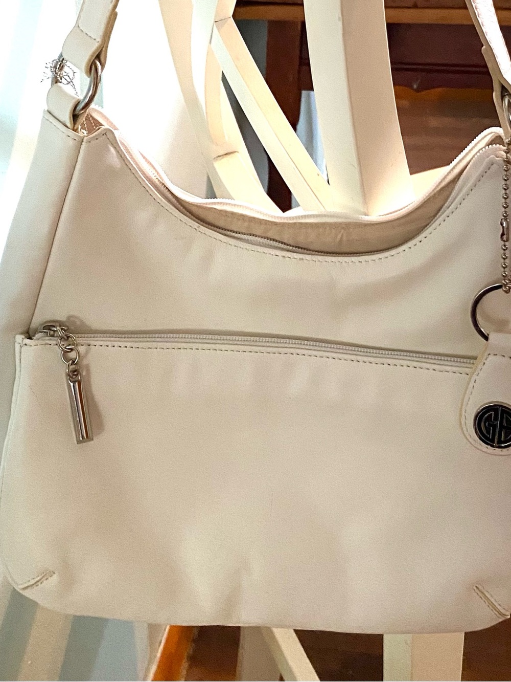 Giani Bernini White Shoulder Bag with Silver Hardware